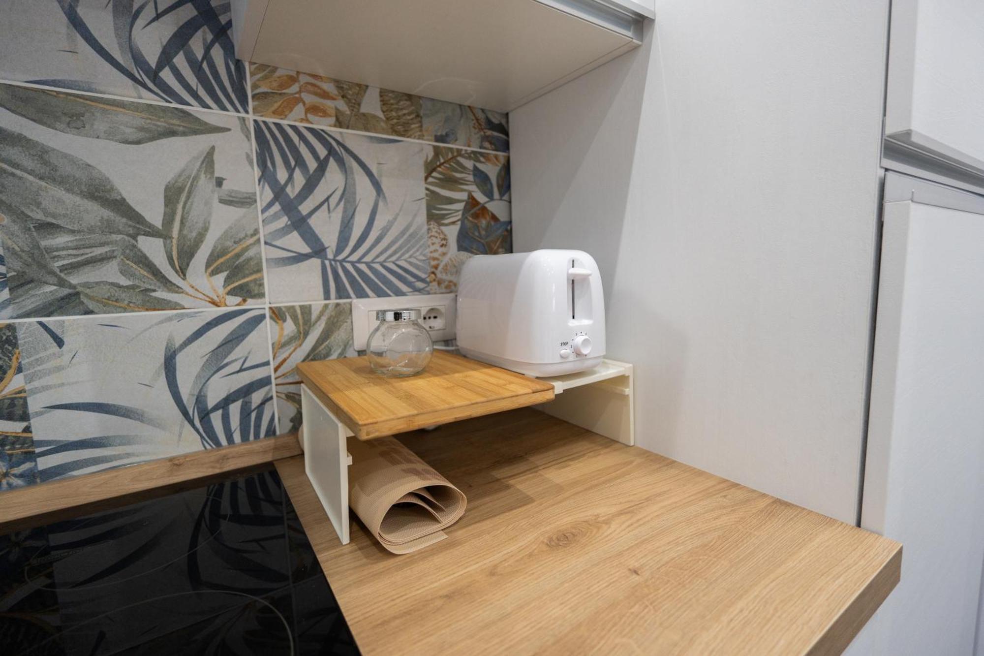La Casa Di Bianca - Modern Suites Near Plebiscito Napoli Bagian luar foto