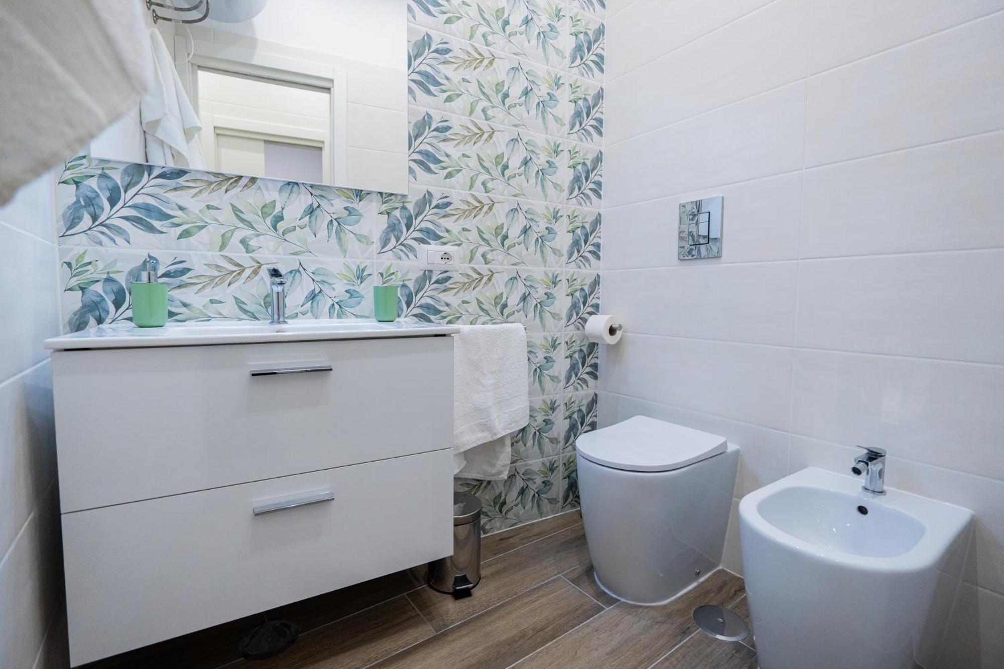 La Casa Di Bianca - Modern Suites Near Plebiscito Napoli Bagian luar foto