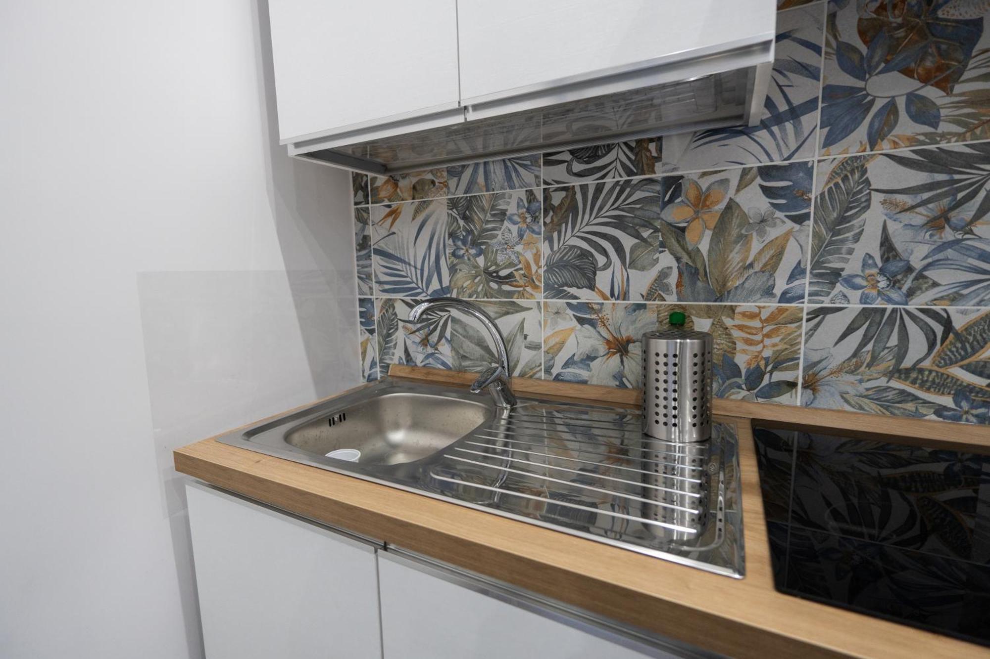 La Casa Di Bianca - Modern Suites Near Plebiscito Napoli Bagian luar foto